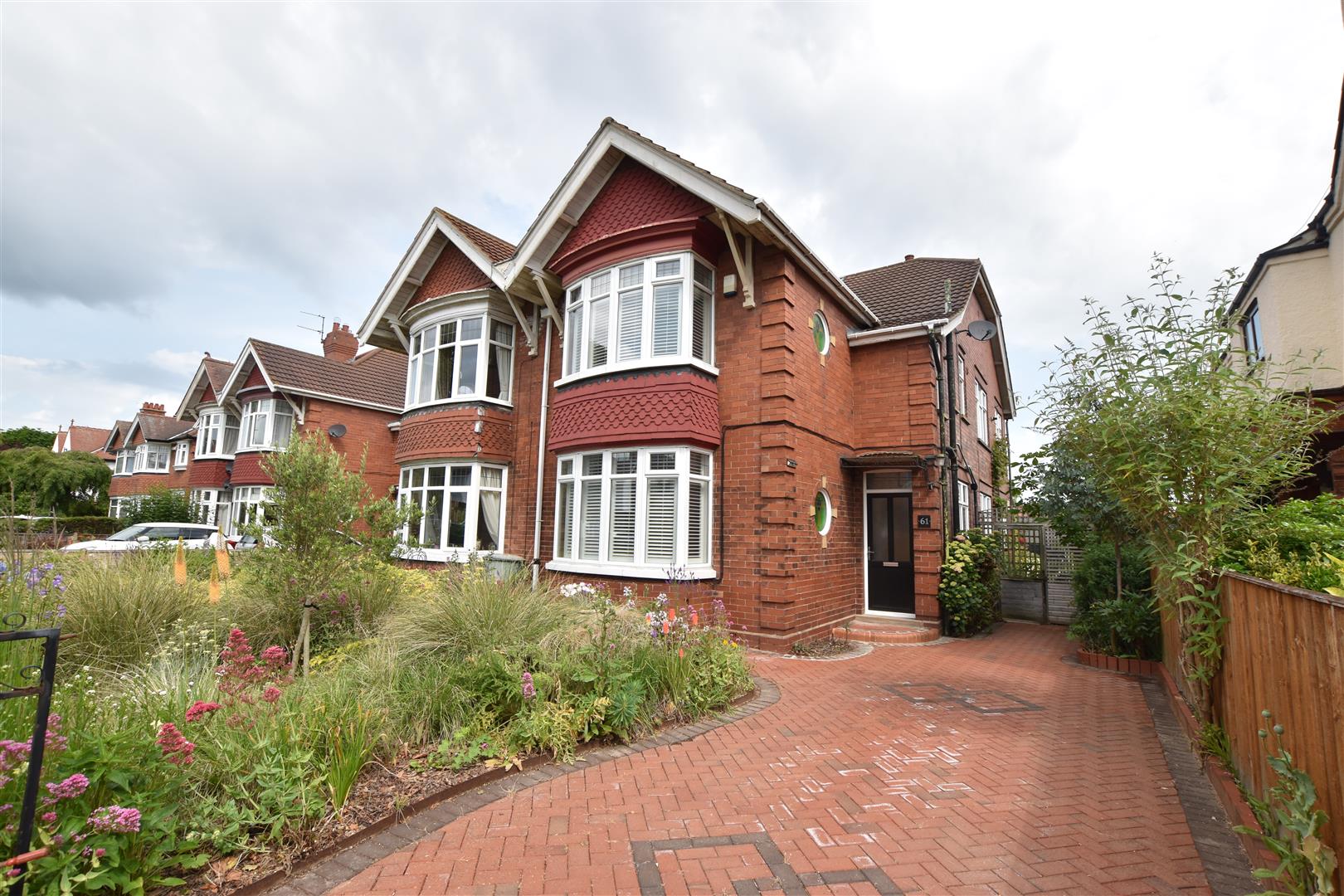 Properties Joy Walker Estate Agent